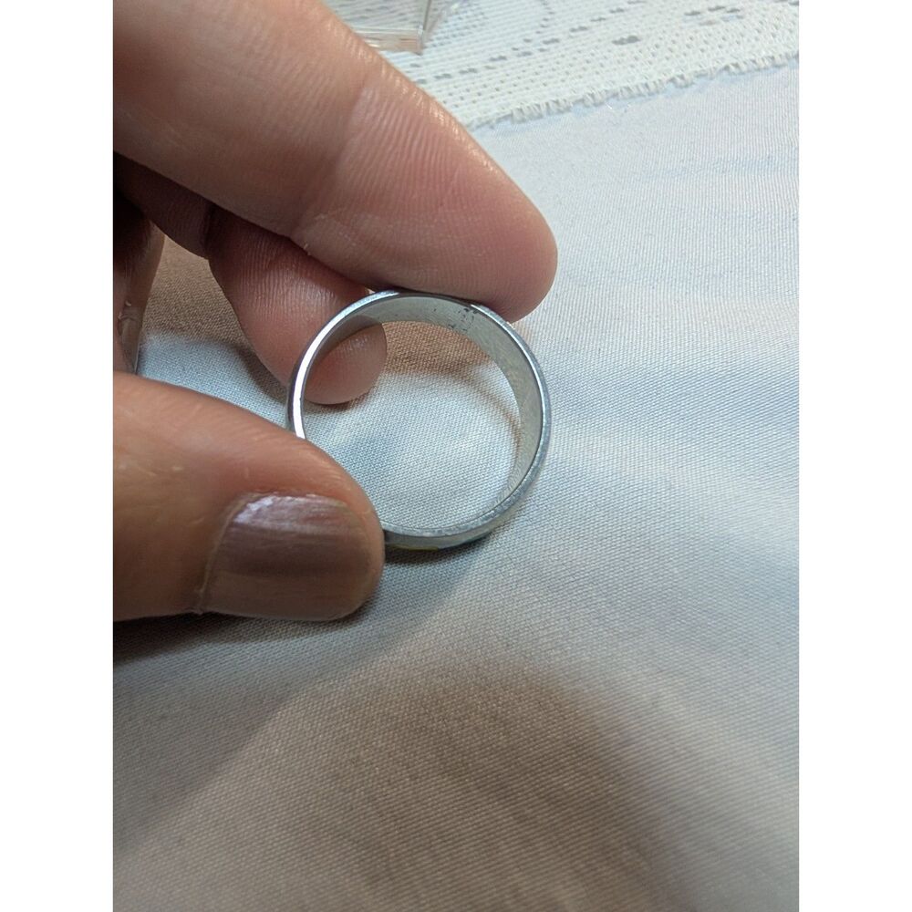 Silver Stainless Steel Rainbow Heart Ring Size 11 Cute Everyday Band - Picture 7 of 8